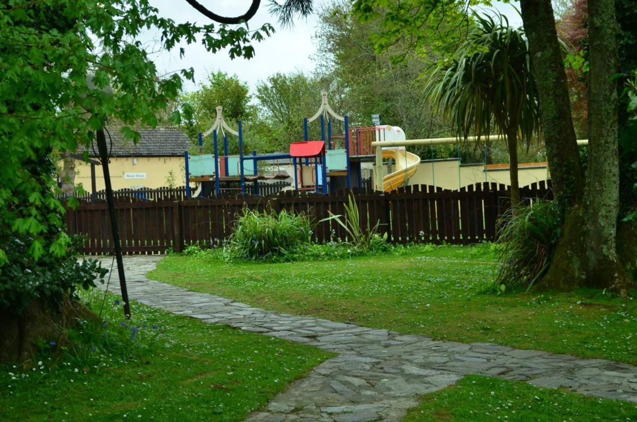 37 Trevithick Court, Tolroy Manor Villa Хейл Екстериор снимка